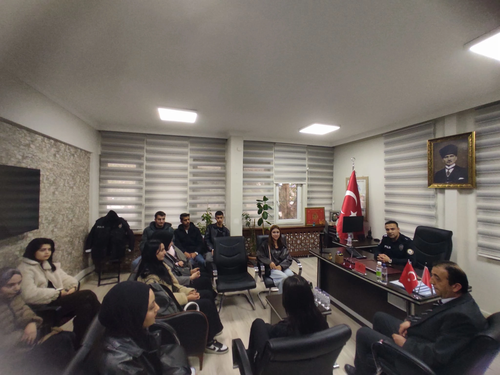 İŞKUR Kursiyerler Öğrencilerimiz İle SGK Müdürlüğü ve İlçe Emniyet Müdürlüğü Gezimiz